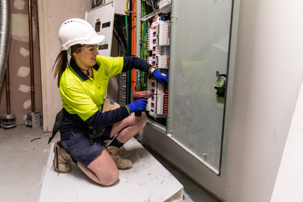 Best Circuit Breaker Repair  in Beechwood, MI