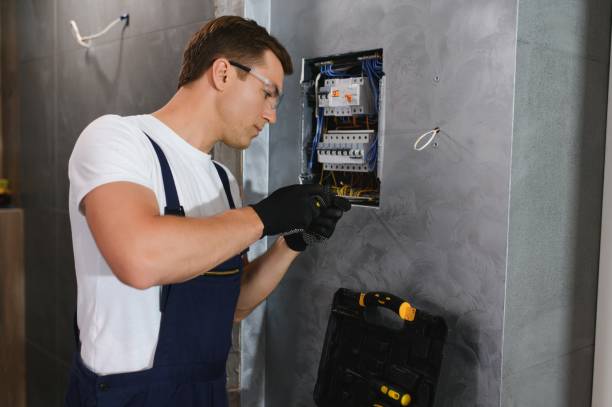 Best Electrical Outlet Repair  in Beechwood, MI